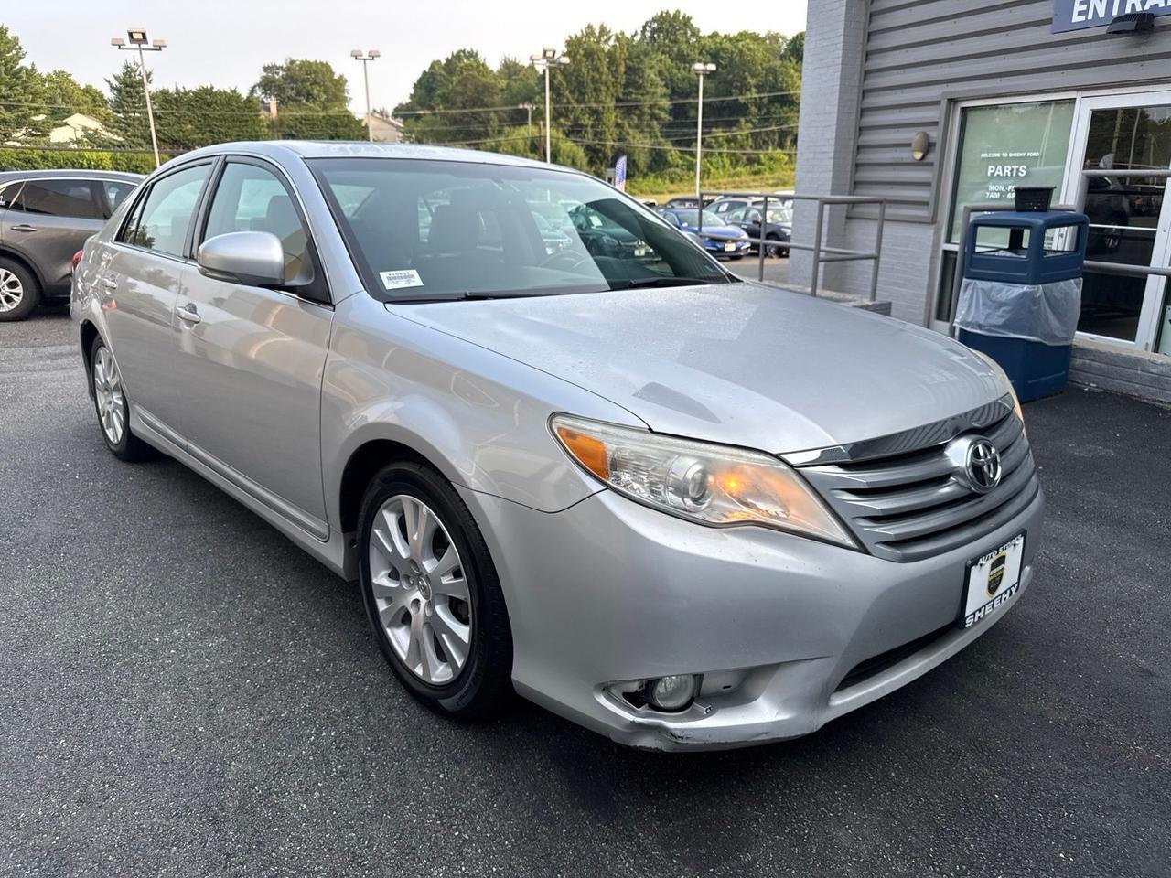 2012 Toyota Avalon Base