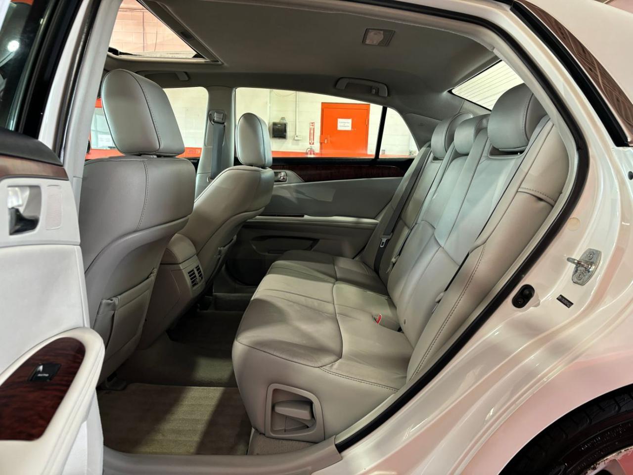 2012 Toyota Avalon Limited Franklin OH