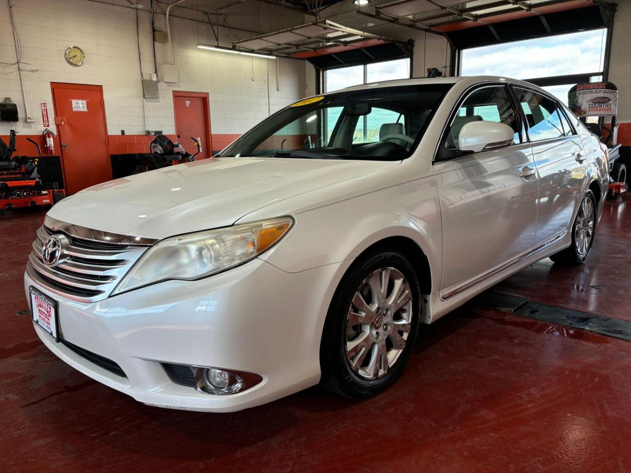 2012 Toyota Avalon Limited Franklin OH