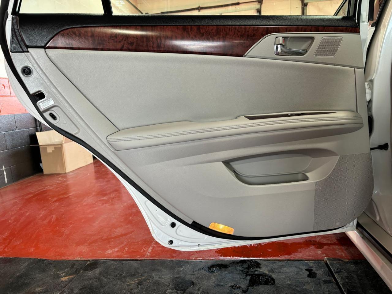 2012 Toyota Avalon Limited Franklin OH