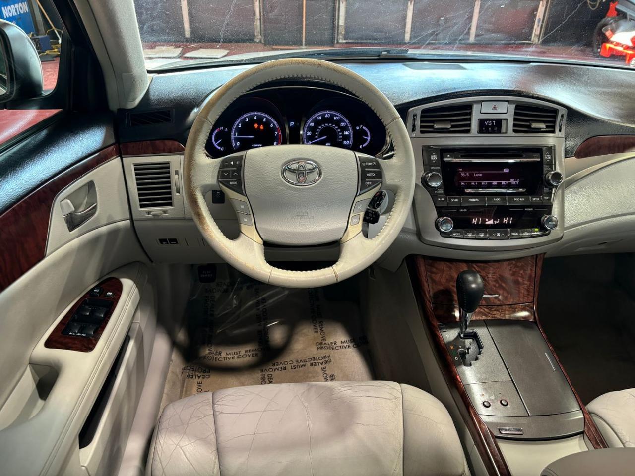 2012 Toyota Avalon Limited Franklin OH