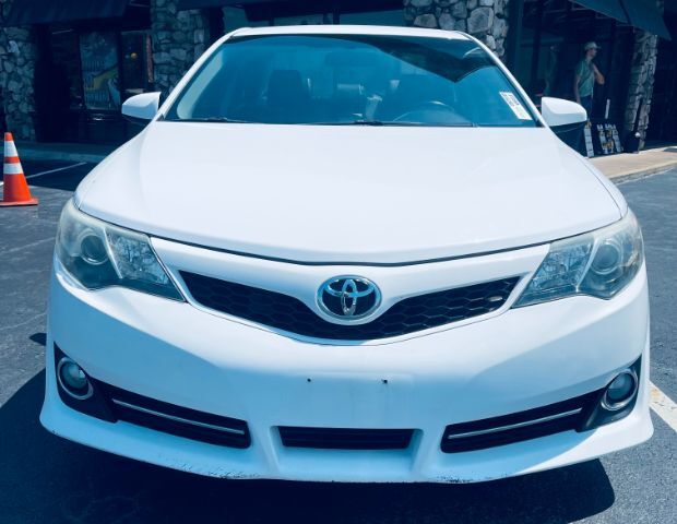 2012 Toyota Camry - HD SE Hot Springs AR