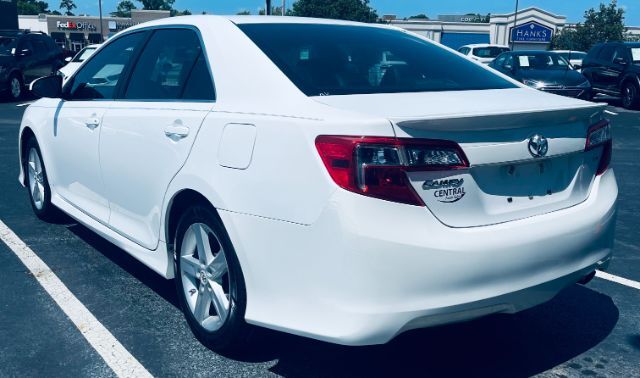 2012 Toyota Camry - HD SE