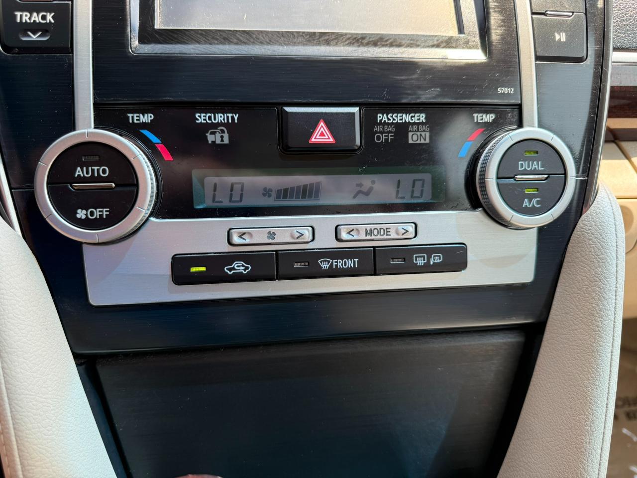 2012 Toyota Camry 4dr Sdn I4 Auto XLE (Natl) Jacksonville FL