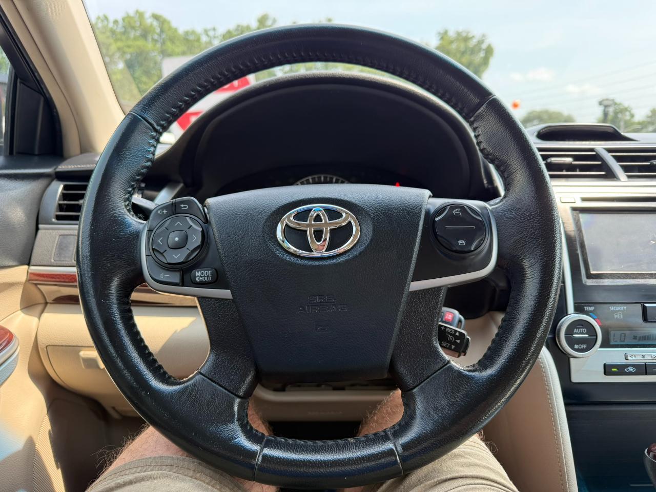 2012 Toyota Camry 4dr Sdn I4 Auto XLE (Natl) Jacksonville FL