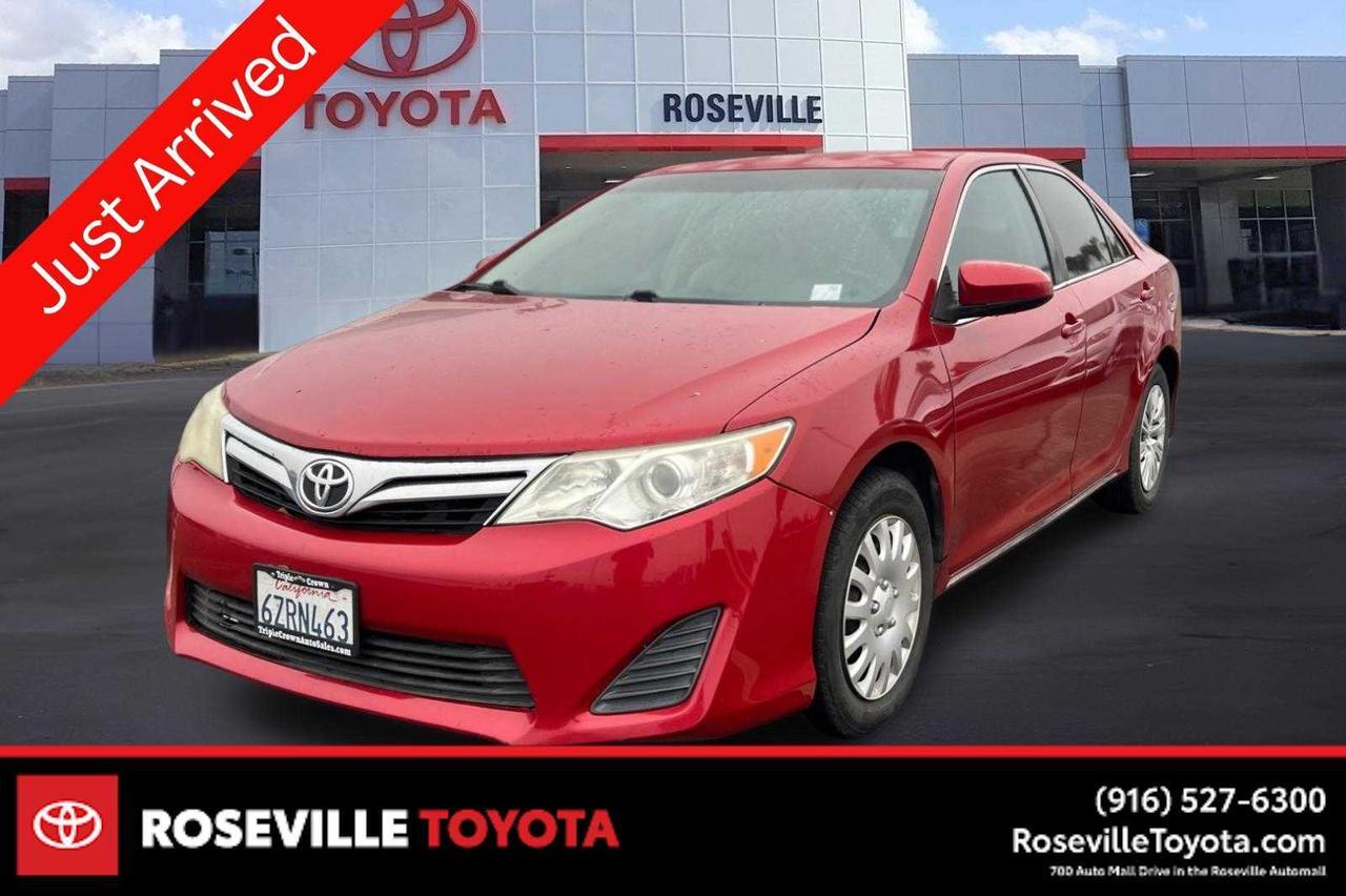 2012 Toyota Camry Hybrid LE