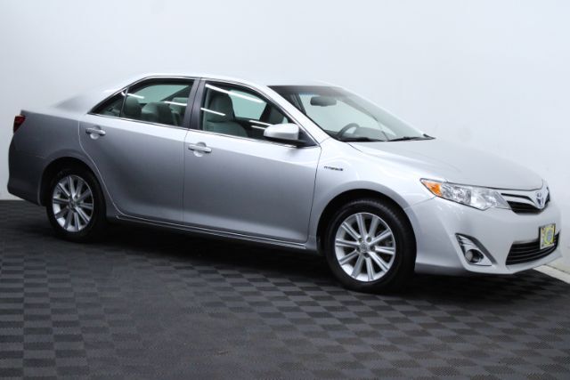 2012 Toyota Camry Hybrid XLE | LE