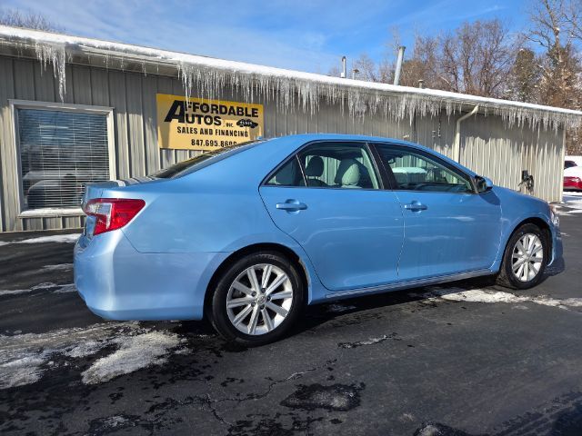 2012 Toyota Camry Hybrid XLE Elgin IL