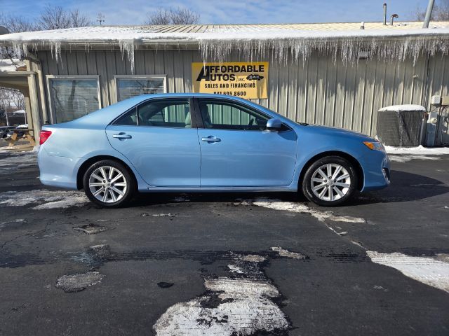 2012 Toyota Camry Hybrid XLE Elgin IL