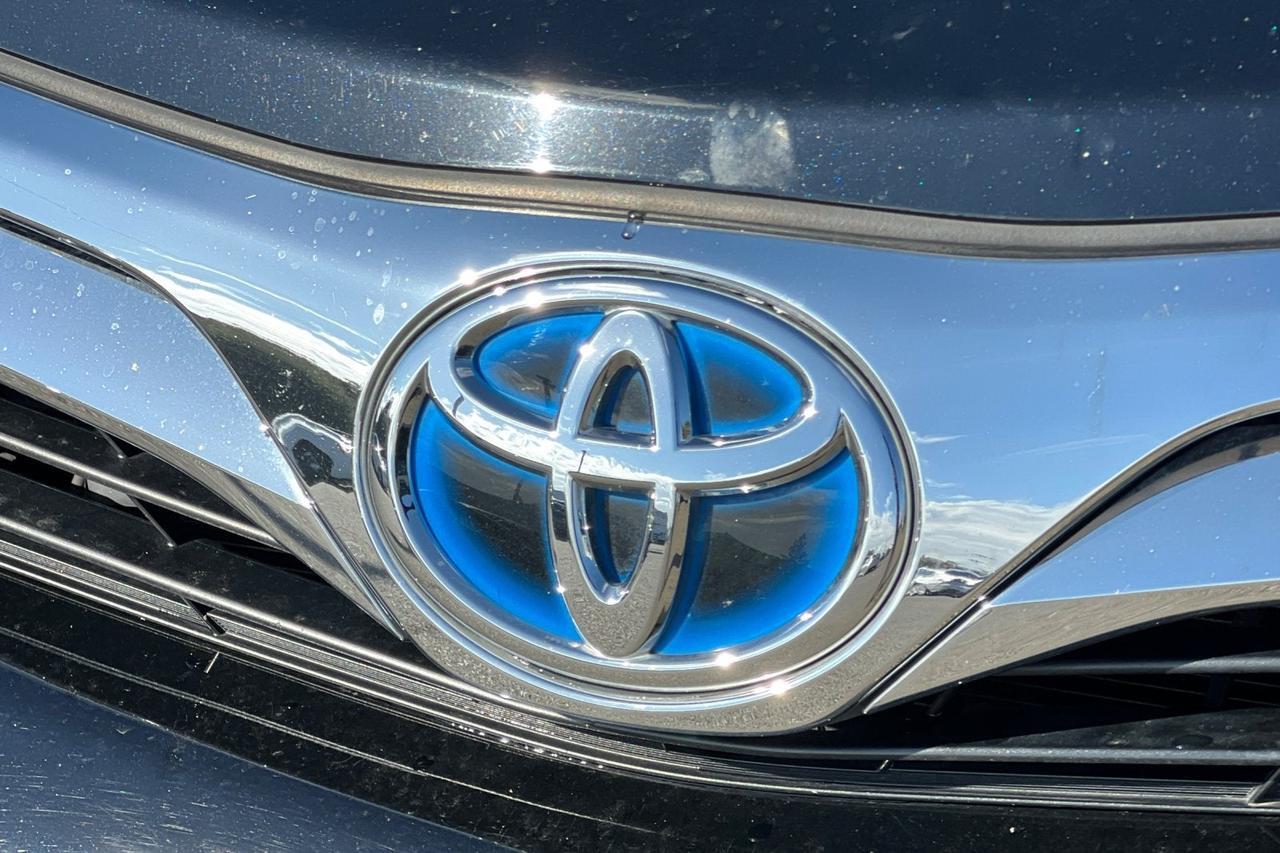 2012 Toyota Camry Hybrid XLE Roseville CA
