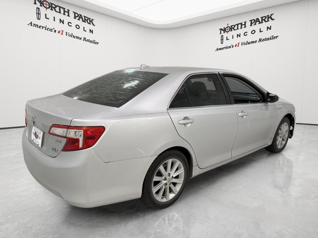 2012 Toyota Camry Hybrid XLE San Antonio TX