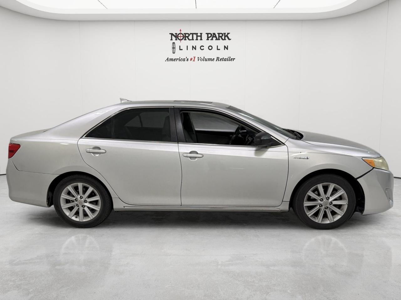 2012 Toyota Camry Hybrid XLE San Antonio TX