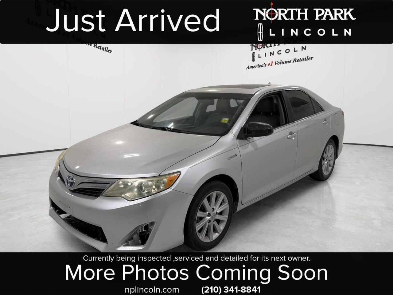 2012 Toyota Camry Hybrid XLE