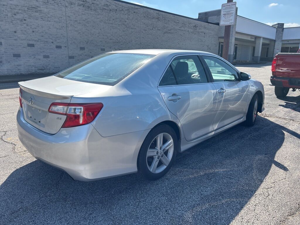 2012 Toyota Camry SE Akron OH