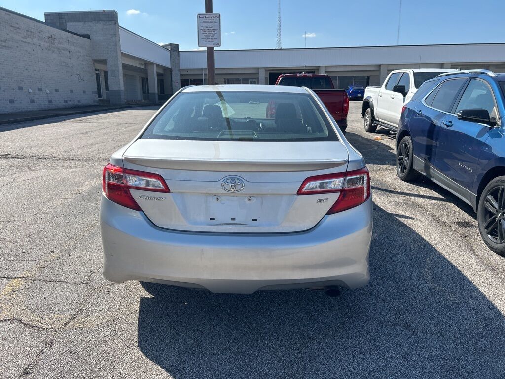 2012 Toyota Camry SE Akron OH