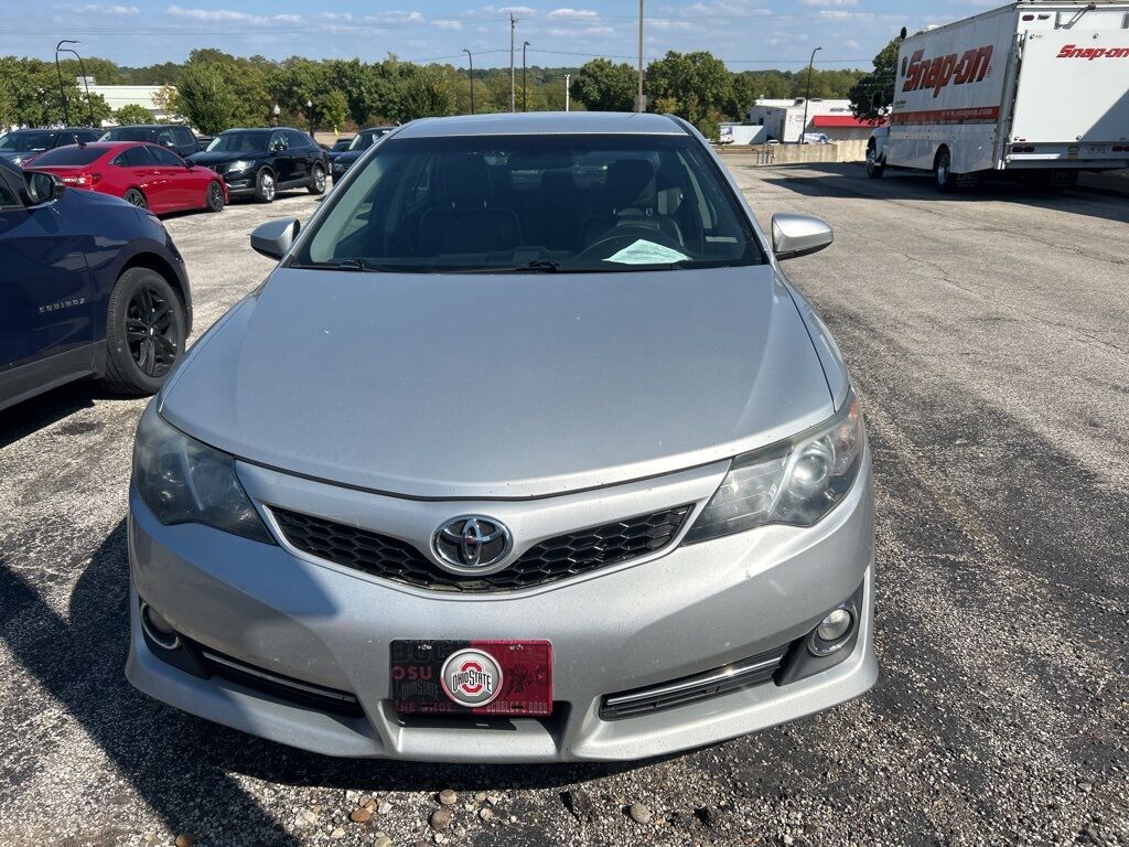 2012 Toyota Camry SE Akron OH