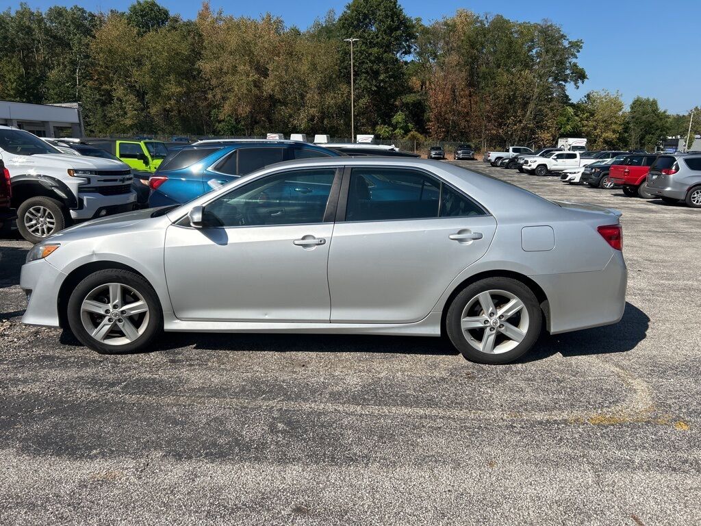 2012 Toyota Camry SE Akron OH