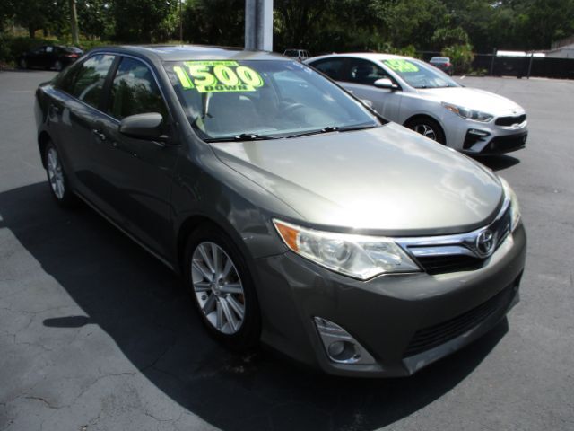 2012 Toyota Camry SE Gainesville FL