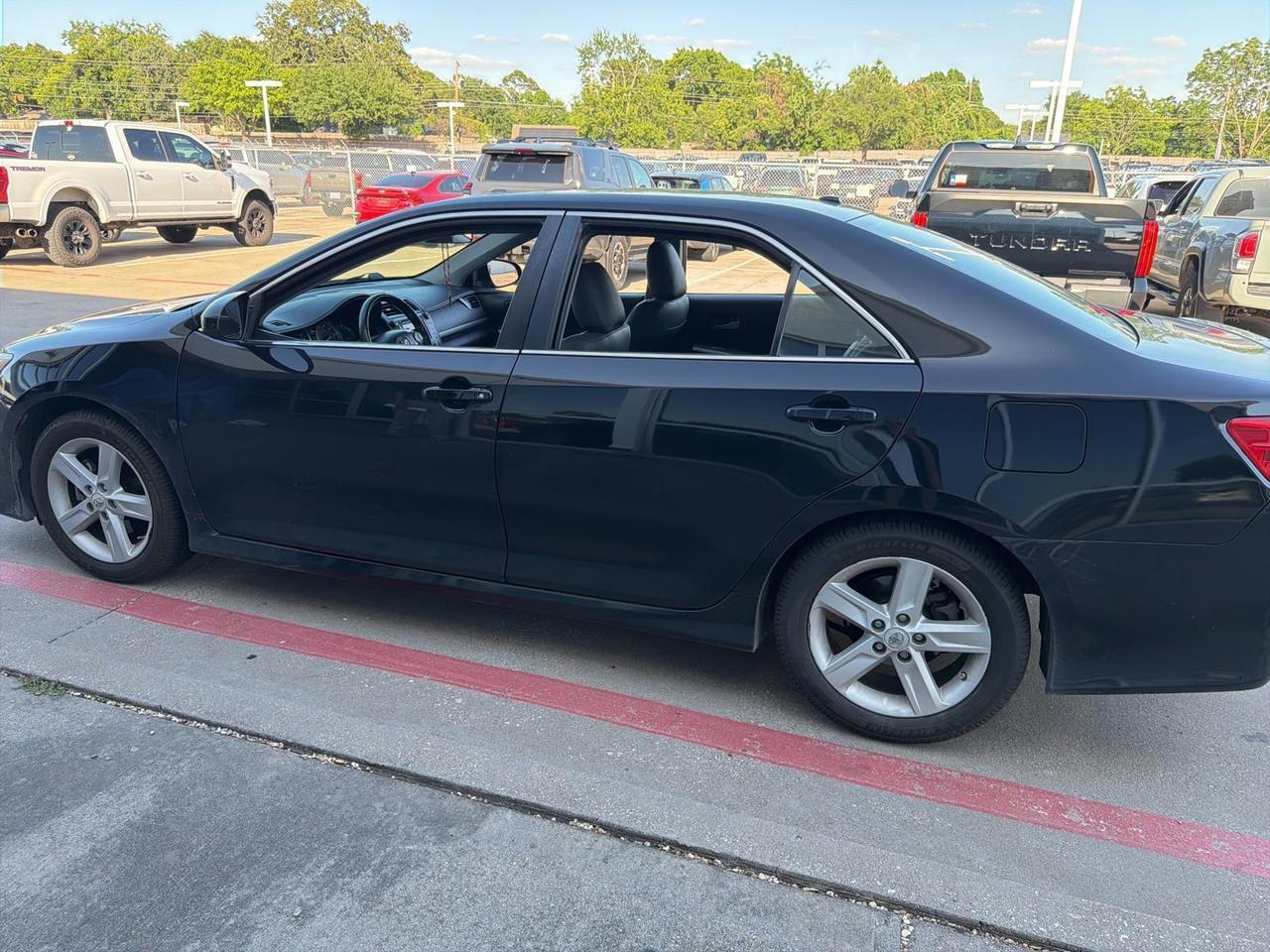 2012 Toyota Camry SE Hurst TX