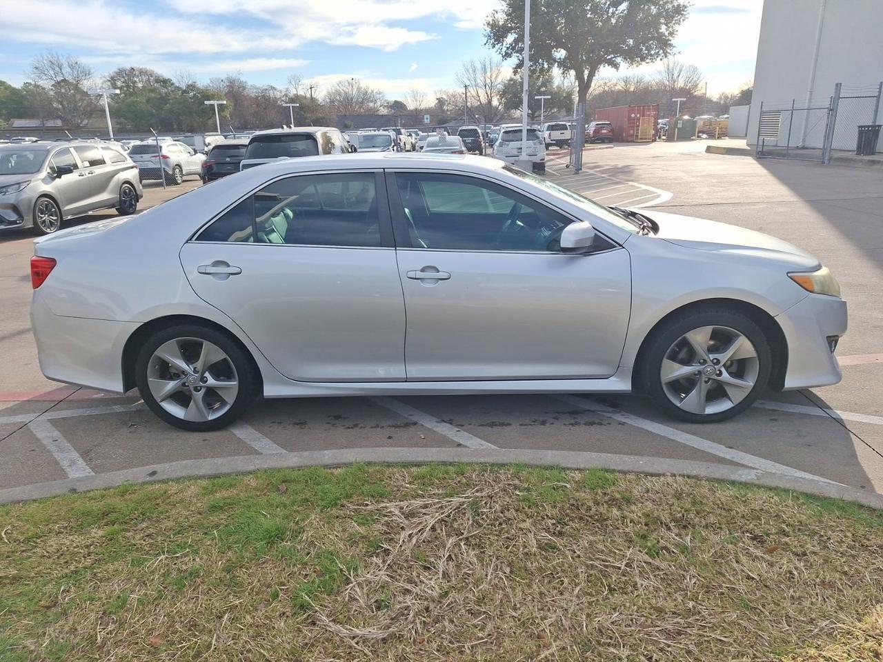 2012 Toyota Camry SE Hurst TX