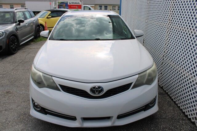 2012 Toyota Camry SE