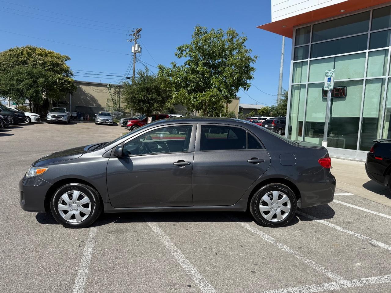2012 Toyota Corolla LE 4-Speed AT Austin TX
