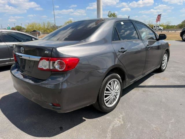2012 Toyota Corolla LE 4-Speed AT
