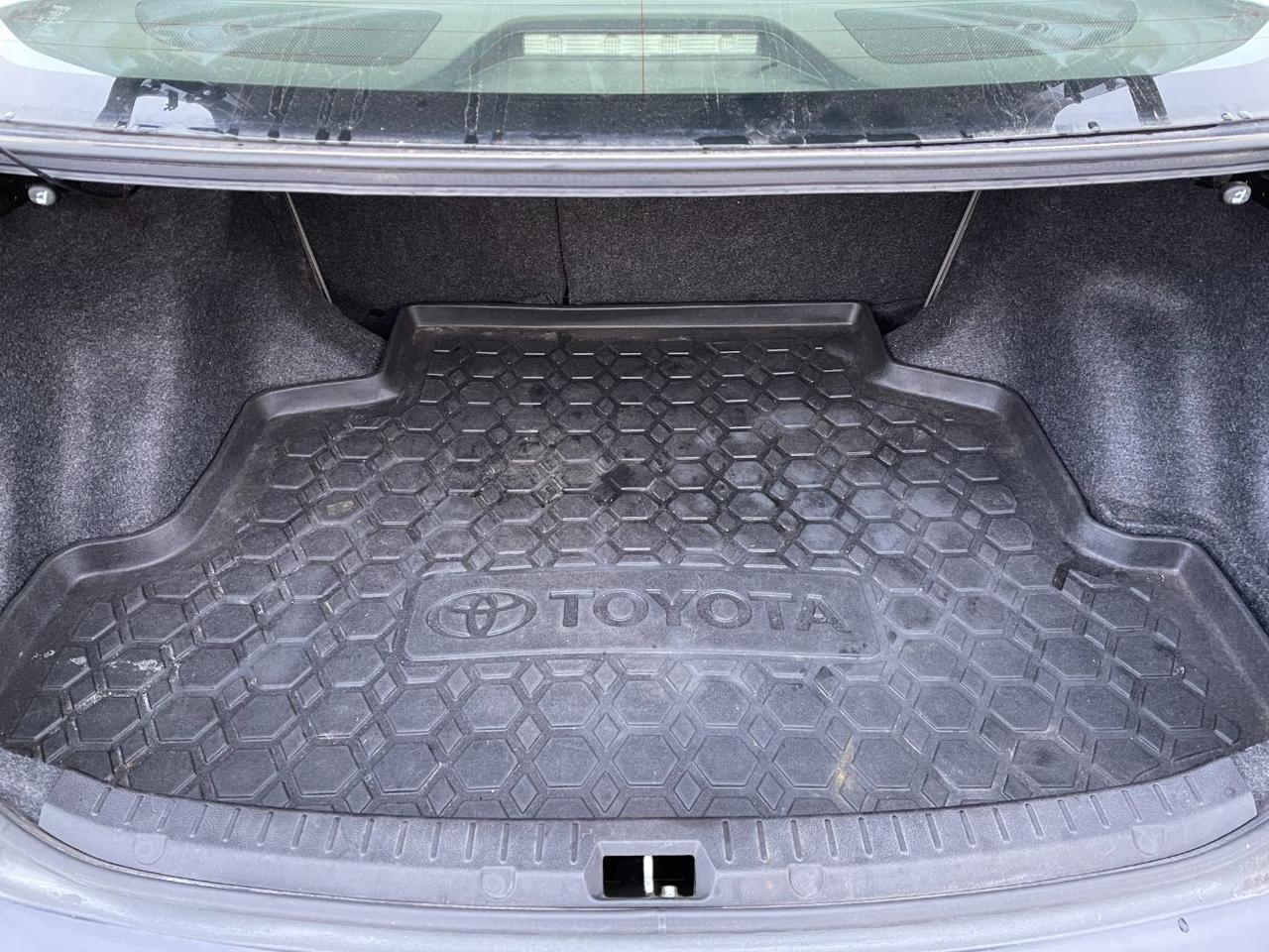 2012 Toyota Corolla LE 4-Speed AT