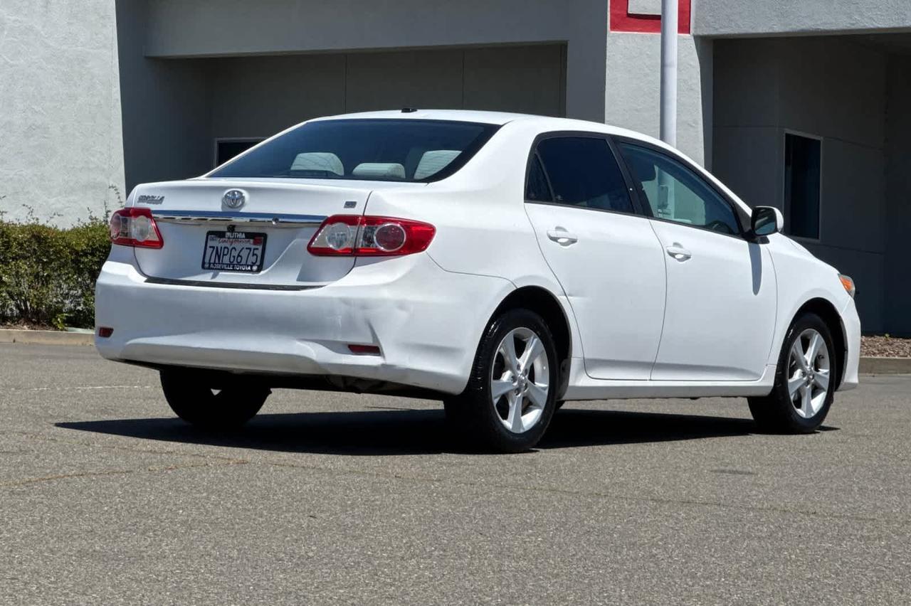 2012 Toyota Corolla LE