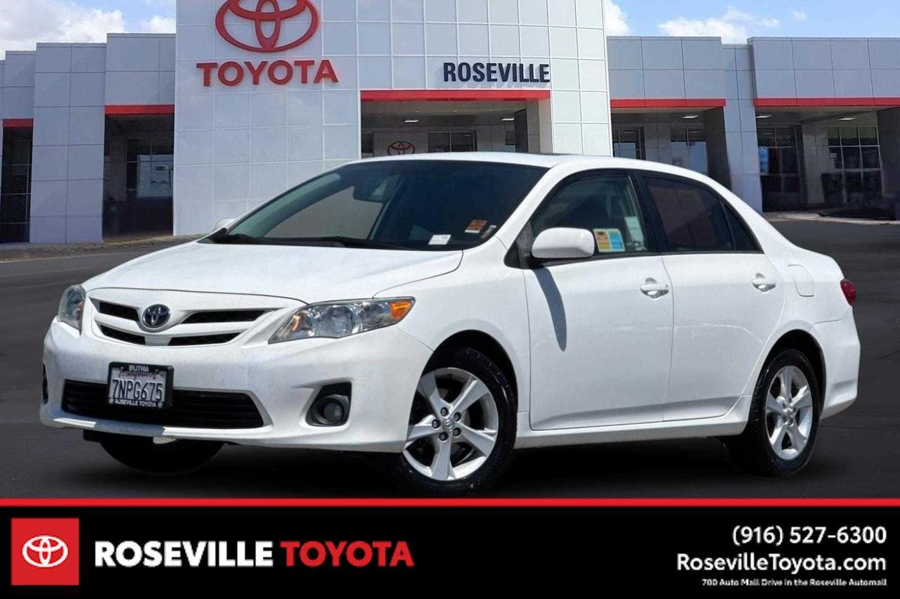 2012 Toyota Corolla LE