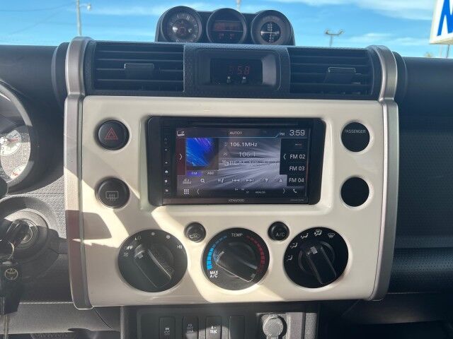 2012 Toyota FJ Cruiser Cleveland OH