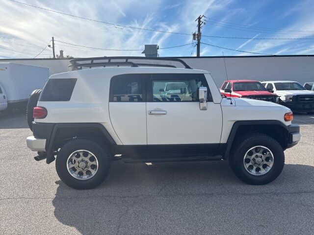 2012 Toyota FJ Cruiser Cleveland OH