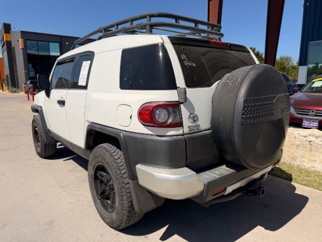 2012 Toyota FJ Cruiser 2WD