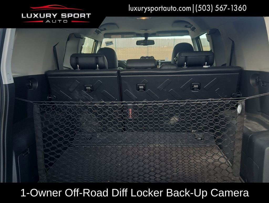 2012 Toyota FJ Cruiser Off-Road Pkg Tigard OR