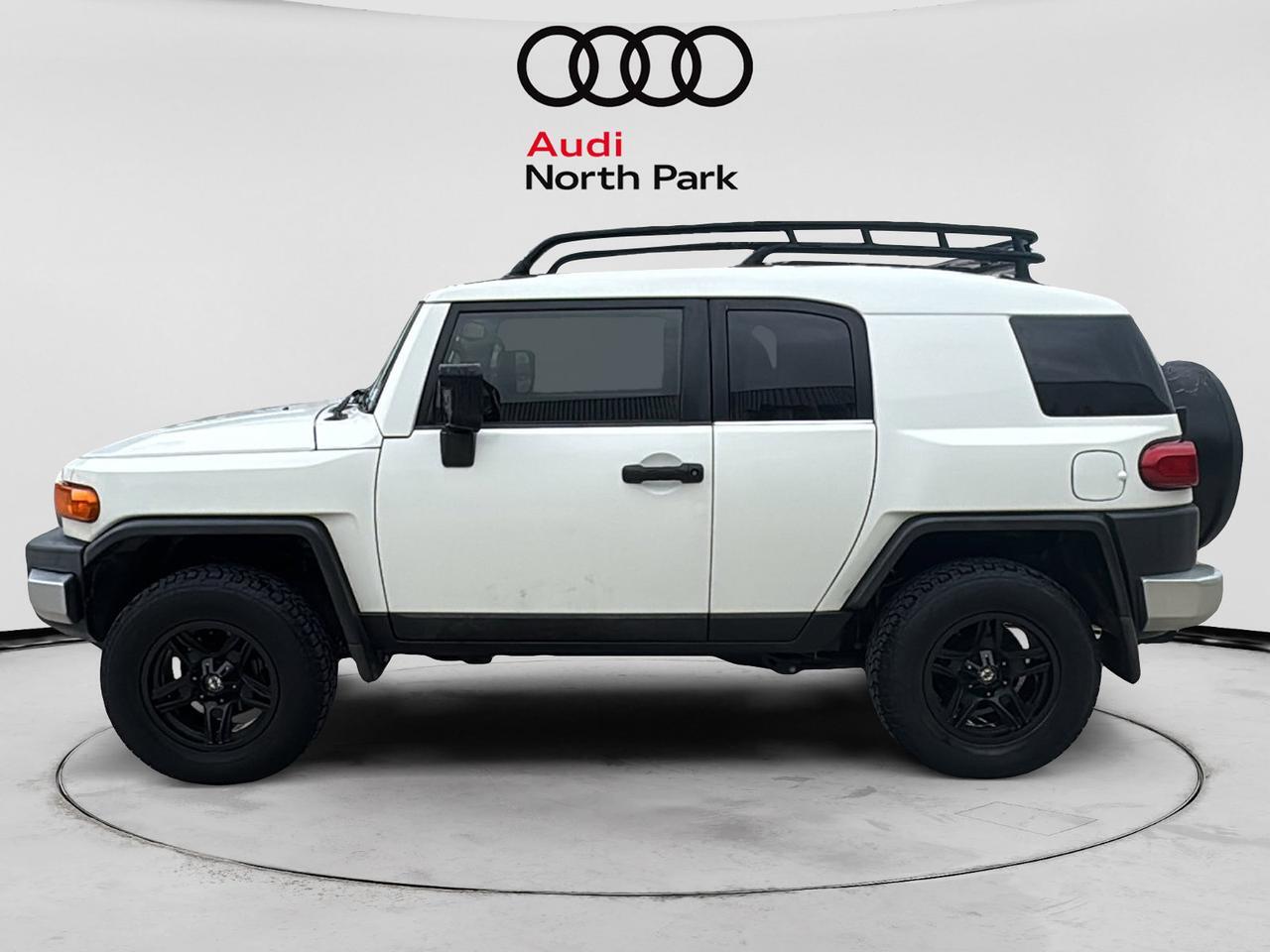 2012 Toyota FJ Cruiser SR  Selma TX