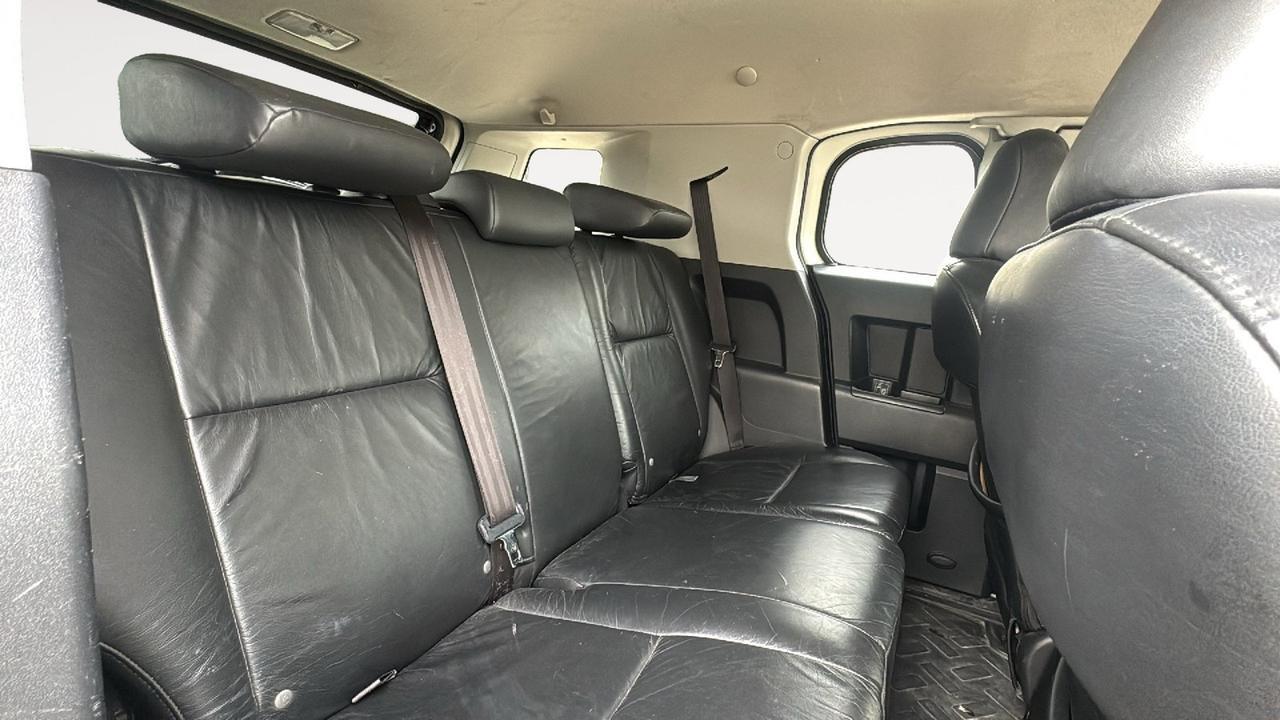 2012 Toyota FJ Cruiser SR  Selma TX