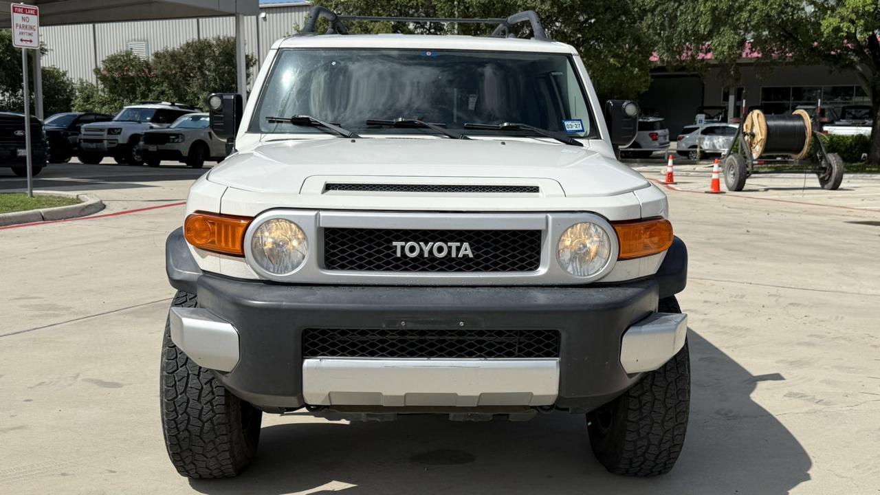2012 Toyota FJ Cruiser SR