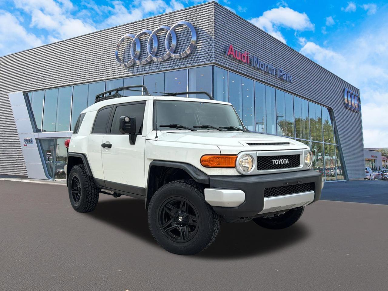 2012 Toyota FJ Cruiser SR