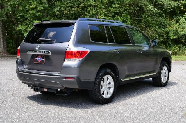 2012 Toyota Highlander / Tech Package / Third Row! High Point NC