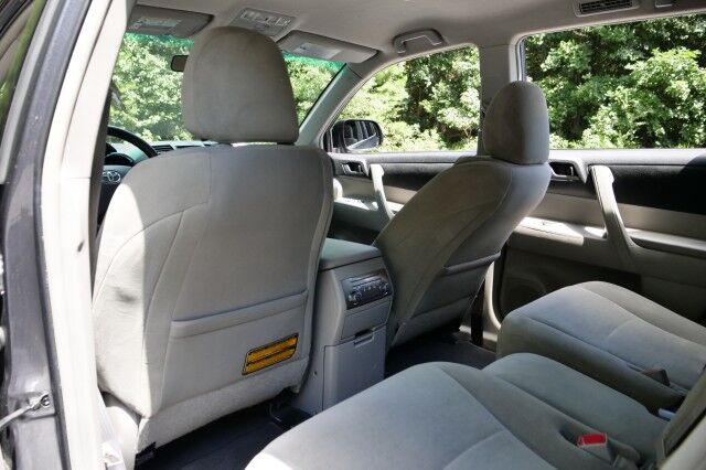 2012 Toyota Highlander / Tech Package / Third Row! High Point NC