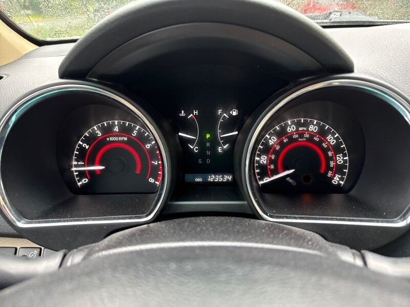 2012 Toyota Highlander 4WD V6 w/ 3rd Row and Tech Pkg Arlington VA