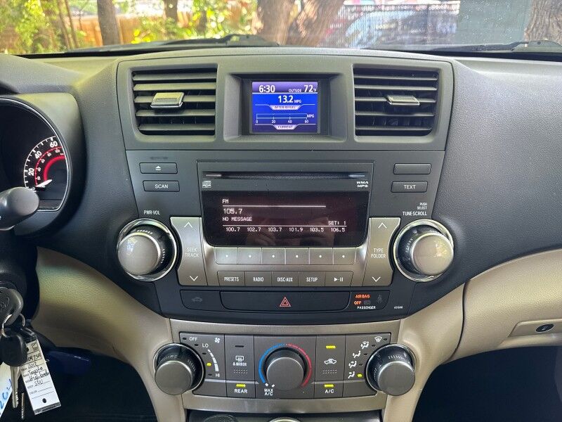 2012 Toyota Highlander 4WD V6 w/ 3rd Row and Tech Pkg Arlington VA