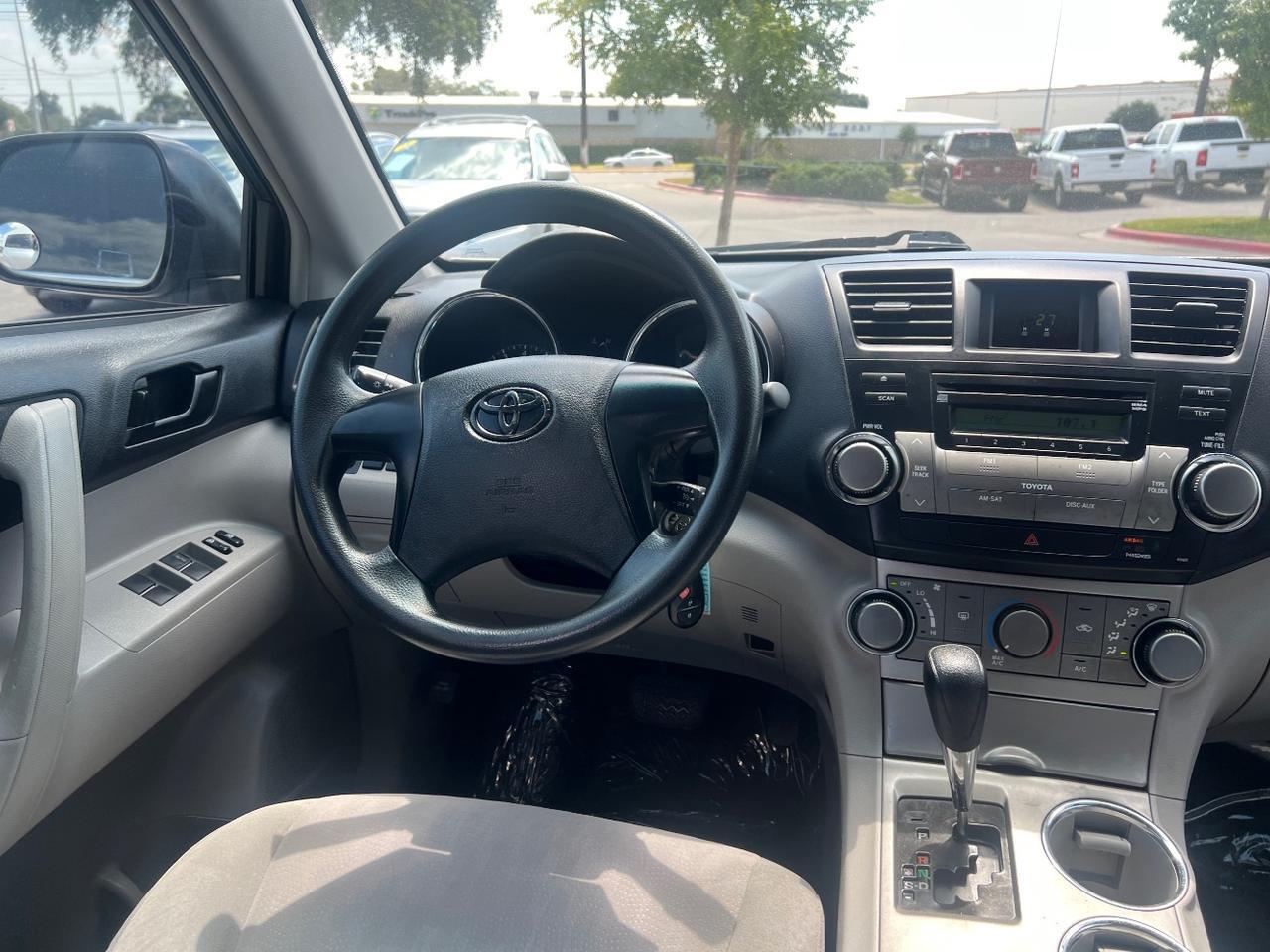 2012 Toyota Highlander Base 2WD V6 Austin TX