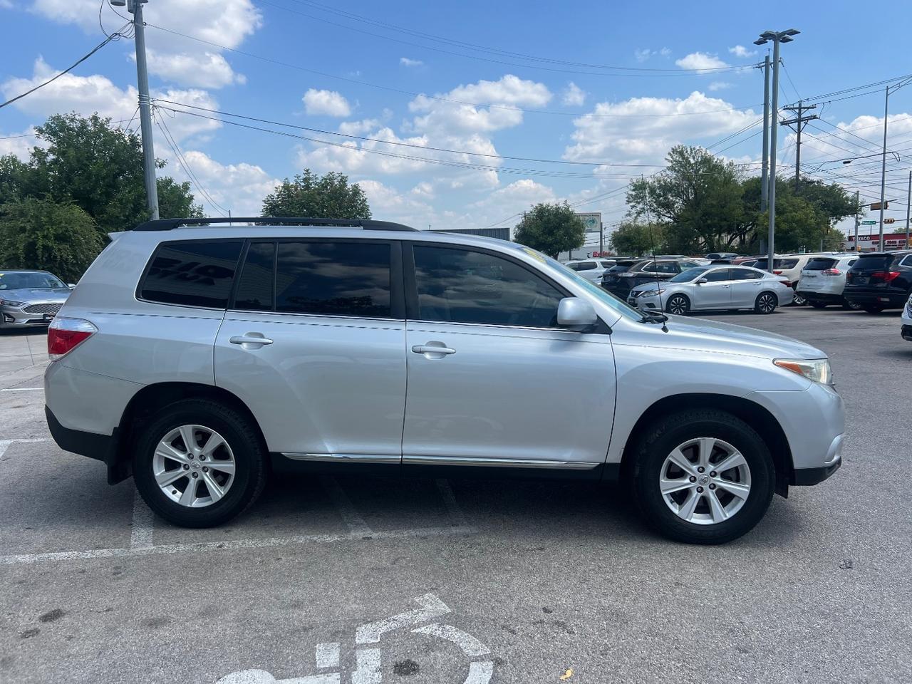 2012 Toyota Highlander Base 2WD V6 Austin TX
