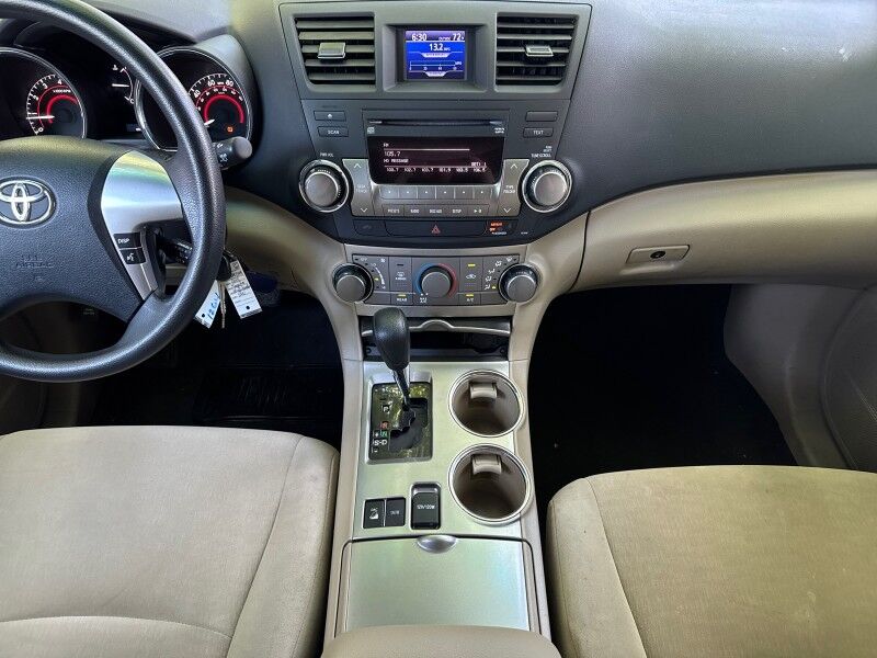 2012 Toyota Highlander Base V6 (A5) Arlington VA