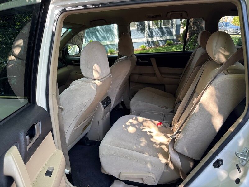 2012 Toyota Highlander Base V6 (A5) Arlington VA