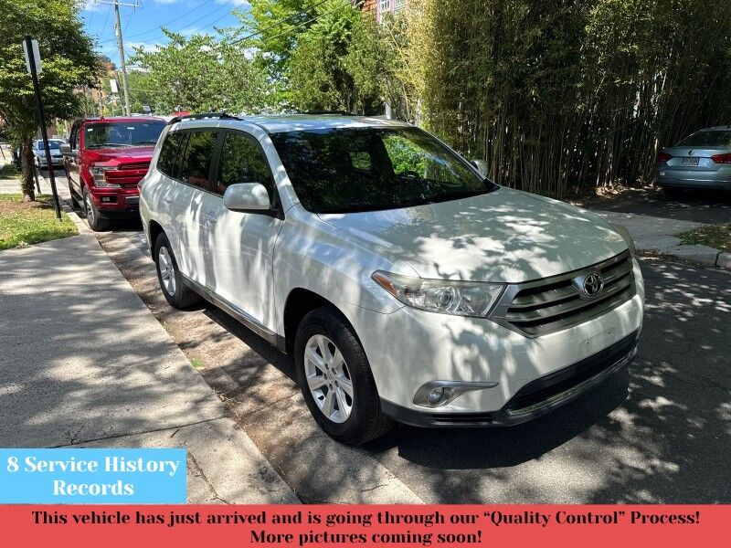 2012 Toyota Highlander Base V6 (A5) Arlington VA