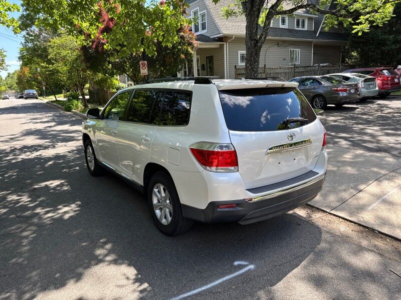 2012 Toyota Highlander Base V6 (A5) Arlington VA