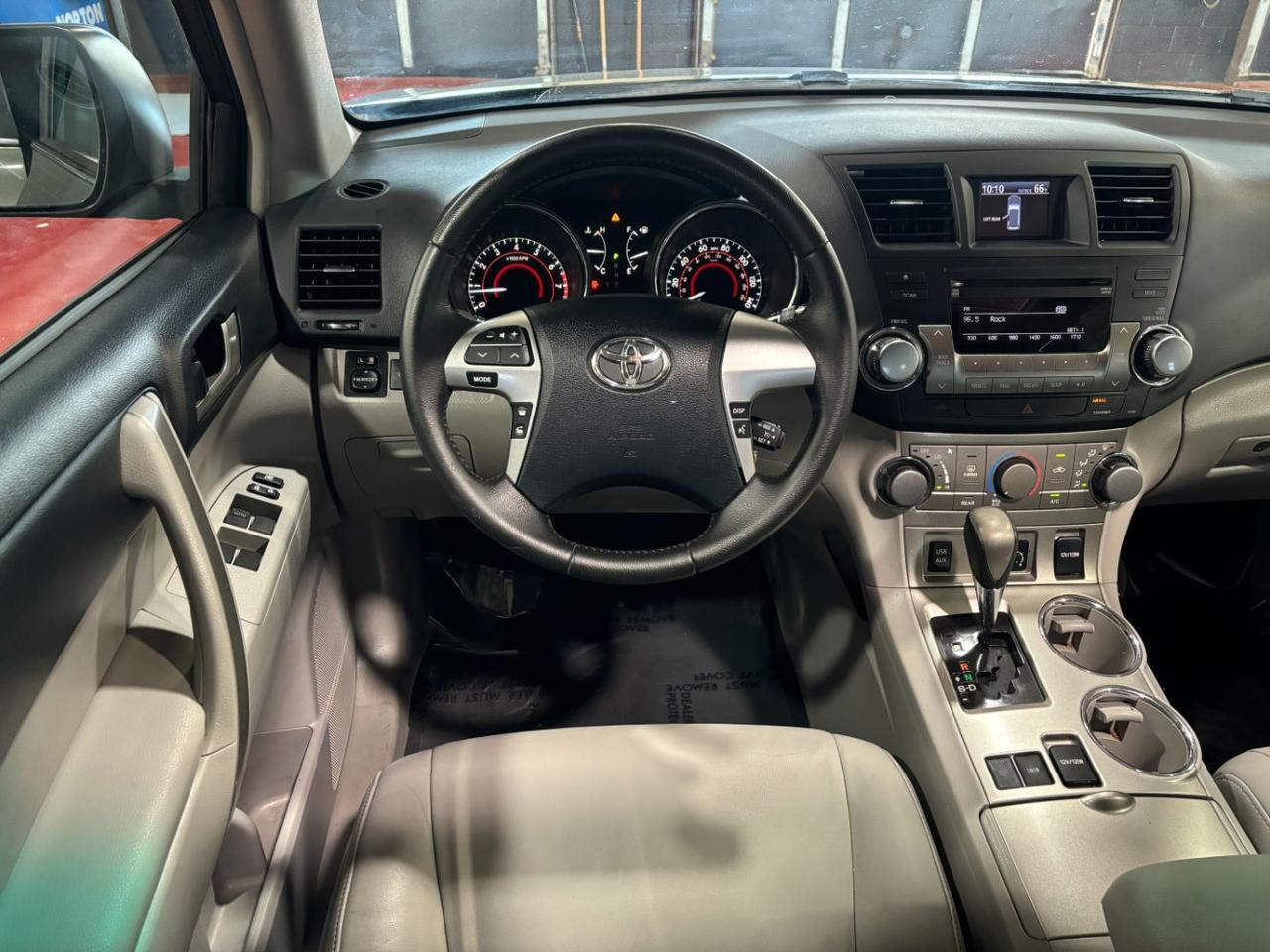 2012 Toyota Highlander Base V6 Franklin OH