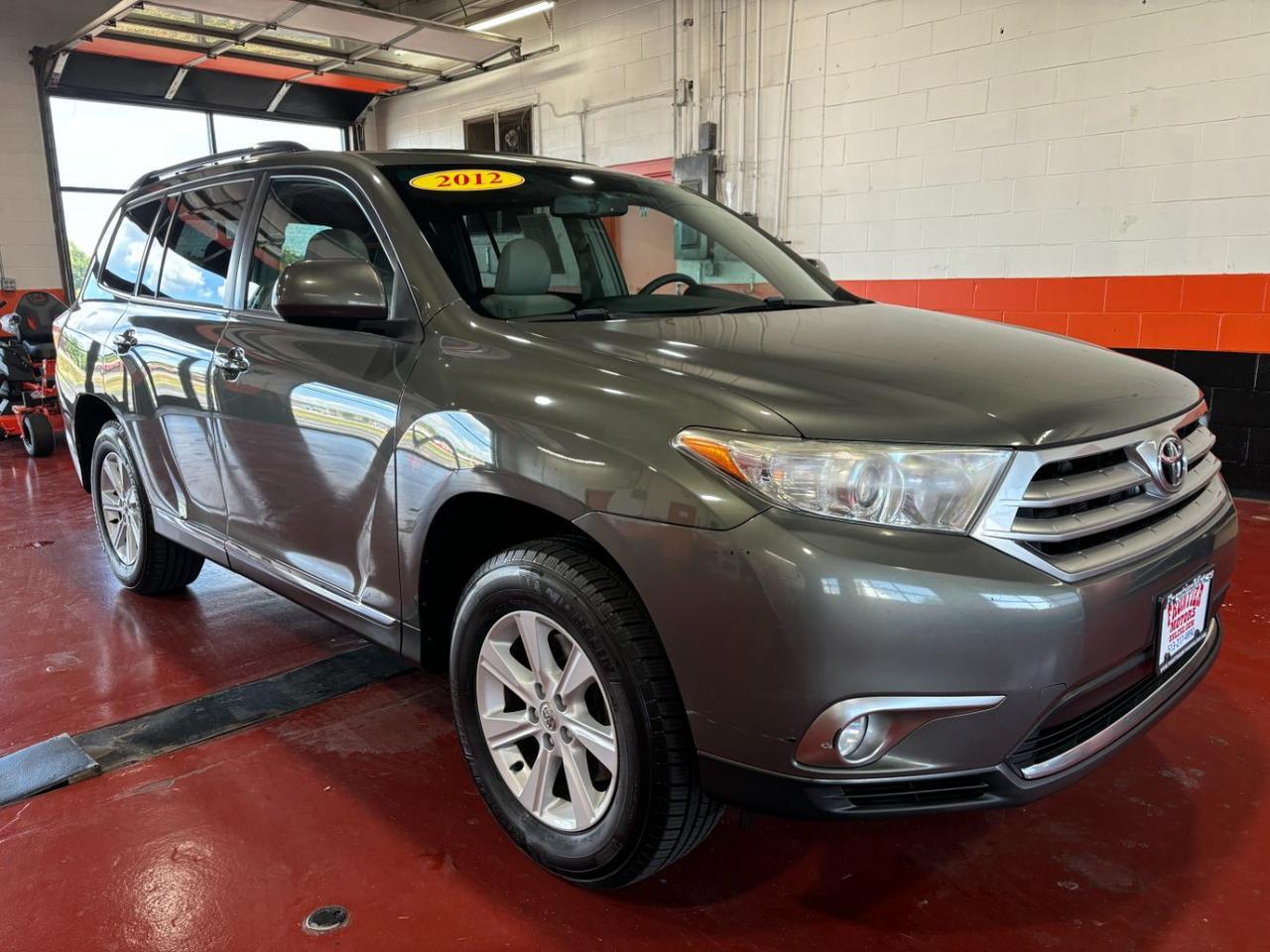 2012 Toyota Highlander Base V6 Franklin OH